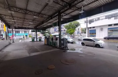 Ponto comercial com Posto,Troca óleo, Lava rápido, Estacionamento e Conveniência Locação 25.000.00 / Compra 800.000.00