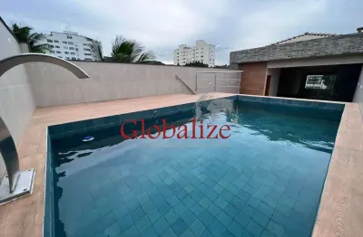 Casa à venda com 3 dormitórios, 3 suítes e 2 vagas de garagem no bairro da vila belmiro em santos por r$ 2.300.000,00.