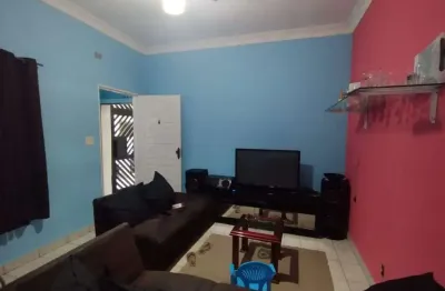 Apartamento térreo 1 dormitório no bairro Vila Mathias em Santos por R$ 230.000,00