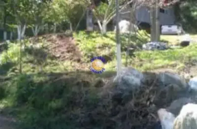Império imóveis vende chácara no bairro santa lucia do piaí.