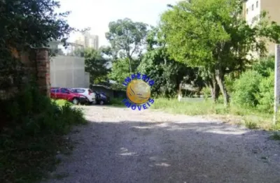 Império imóveis vende  excelente terreno no bairro centro, próximo