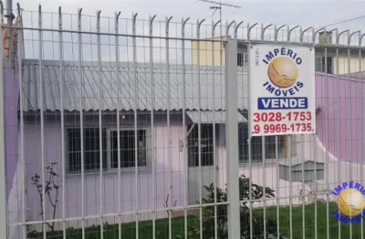 Império imóveis vende casa no bairro esplanada, 02 dormitórios.