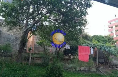 Império imóveis vende terreno com 300m² no bairro exposição.