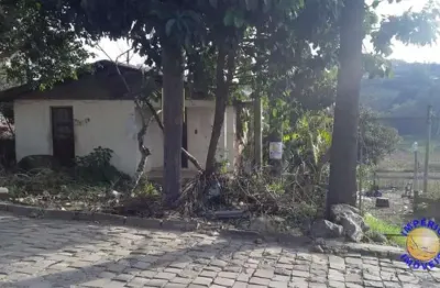 Império imóveis vende casa no bairro nossa senhora das graças.; com