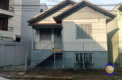 Império imóveis vende casa mista no bairro rio branco, próximo à d