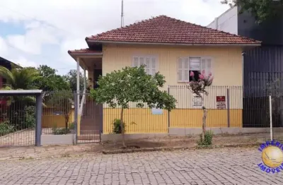Imperio imoveis vende casa no bairro santa catarina, com 03 dormitorio