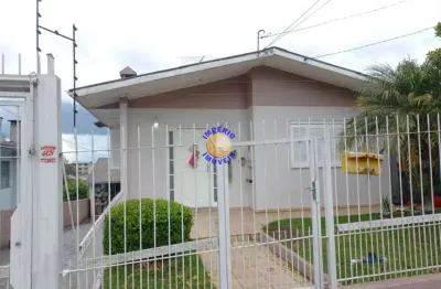Império imóveis, vende 02 casas com 03 moradias sendo:; *1ª moradia