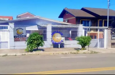 Império imóveis, vende 02 casas, localizadas no bairro arco baleno.;