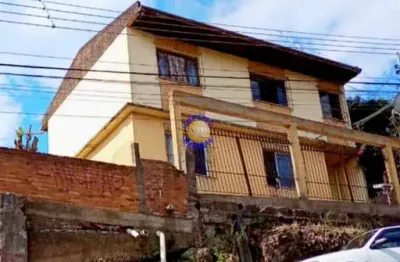 Império imóveis, vende casa, localizada no bairro arco baleno.