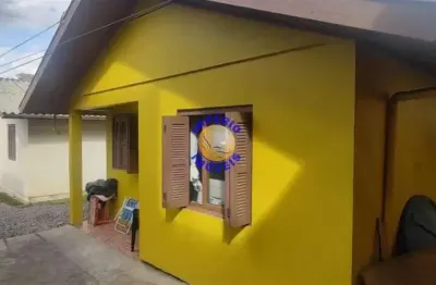 Império imóveis, vende casa em condomínio fechado, localizada no ba