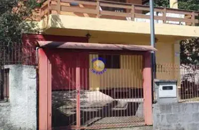 Império imóveis, vende casa com 02 moradias, localizada no bairro ar