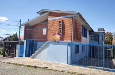 Império imóveis, vende casa com 04 moradias, localizada no bairro fátima.