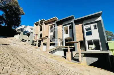 IMPÉRIO IMÓVEIS, Vende Sobrado, localizado no Bairro Colina Sorriso.