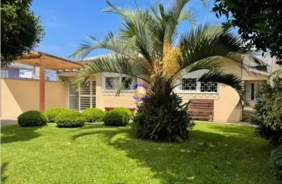 Império imóveis, vende casa semimobiliada, localizada no bairro jard
