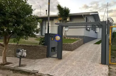 Império imóveis, vende casa semimobiliada, localizada no bairro fátima.