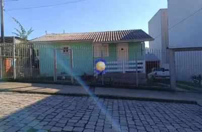 Império imóveis, vende casa, localizada no bairro salgado filho.