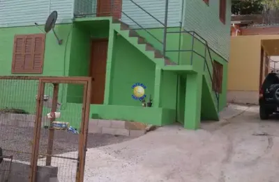 Império imóveis, vende-se 2 casas, localizada no bairro desvio rizzo