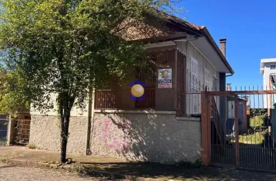 Império imóveis, vende casa mista, localizada no bairro panazzolo.;