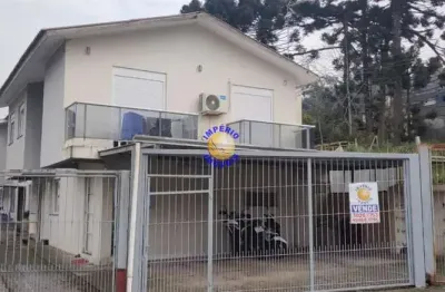 Império imóveis, vende sobrado c/ entrada coletiva, localizado no ba