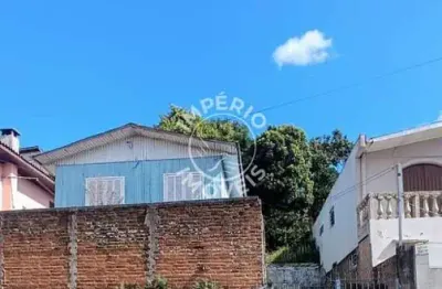 Casa mista - 02 dormitórios - localizado no bairro kayser.