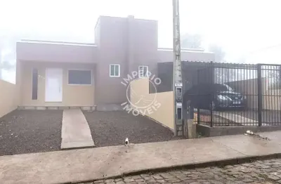 Casa - 03 dormitórios, 01 sendo suíte - localizado no bairro nossa senhora das graças.