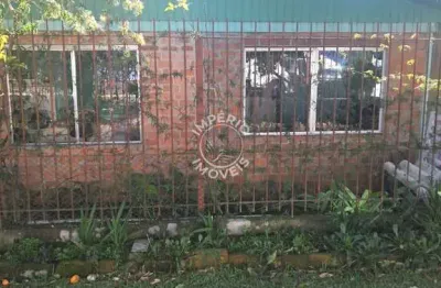 Casa de esquina - 03 dormitórios - localizado no bairro vista, loteamento belvedere.