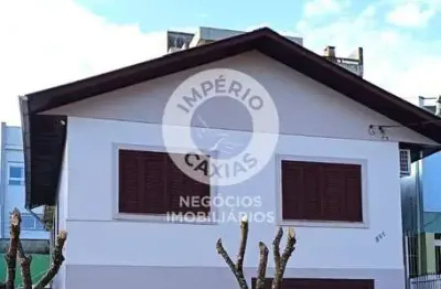 Casa semimobiliada 02 pavimentos  - 03 dormitórios - localizada no bairro rio branco - caxias do sul - rs.