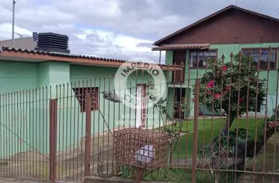 Casa mista 02 moradias - 05 dormitórios - localizado no bairro kayser - caxias do sul - rs.