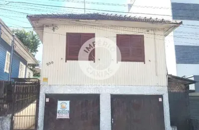 02 casas, com 03 moradias - 07 dormitórios - localizada no bairro panazzolo - caxias do sul - rs.