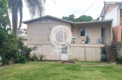 Casa 02 moradias semimobiliada - 05 dormitórios - localizado no planalto rio branco - caxias do sul - rs.