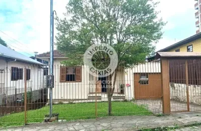 Casa mista - 03 dormitórios - localizado no bairro santa catarina - caxias do sul - rs.