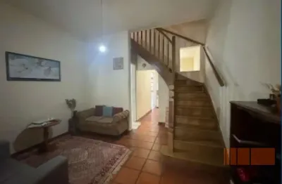 Sobrado à venda na mooca | 02 dorm e 1 vaga | perto metrô bresser