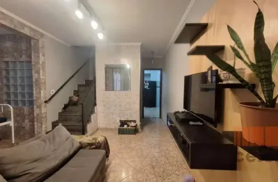 Sobrado no alto da mooca c/ 03 quartos e 02 banheiros - r$ 849.000,00