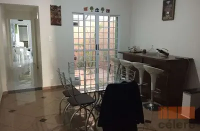 Sobrado na Mooca - Rua Pereira da Silva | 114m² de área útil  |  03 dorm e 01 vaga -  R$ 720.000,00