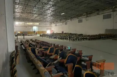 Galpão para locação no belém (6.200m² | 10 banheiros | pé direito alto)