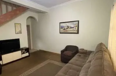 Casa de vila com 3 dormitórios e 1 suíte ao lado do metrô bresser - 100m²