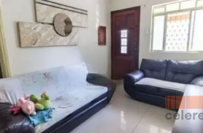 Casa térrea de vila na mooca |120 metros |2 dormitórios |quintal | 1 vaga de garagem - r$ 478.000,00