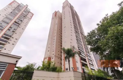Excelente apartamento em localização privilegiada para locação.