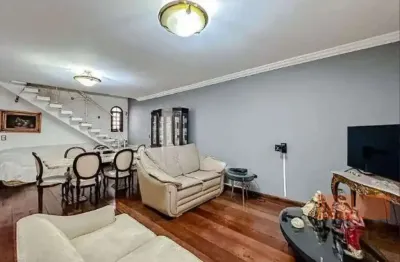 Sobrado 125m² | 3 dormitórios (1 suíte + closet) | 2 vagas ? alto da mooca