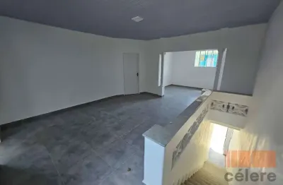 Casa assobradada | 180m2 | 02 quartos | cozinha | quintal |  mooca/sp  | r$ 3.160,00