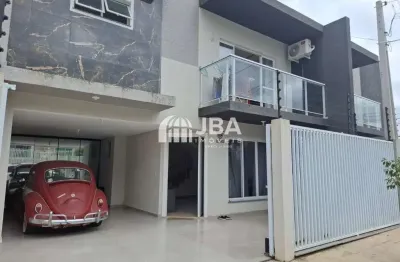 Casa com 3 quartos à venda na palmiro vaccari, 70, pedro moro, são josé dos pinhais, 141 m2 por r$ 930.000