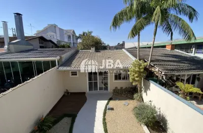 Casa com 4 quartos à venda na rua manoel de souza dias negrão, 542, boa vista, curitiba, 300 m2 por r$ 1.300.000