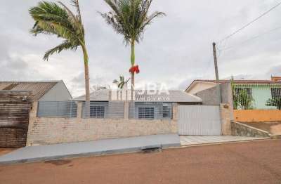 Casa com 3 quartos à venda na Rua El Salvador, 353, Nações, Fazenda Rio Grande, 200 m2 por R$ 640.000