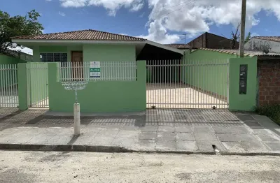 Casa com 3 quartos para alugar na Rua Olívio Rodrigues de Lima, 398, Quississana, São José dos Pinhais