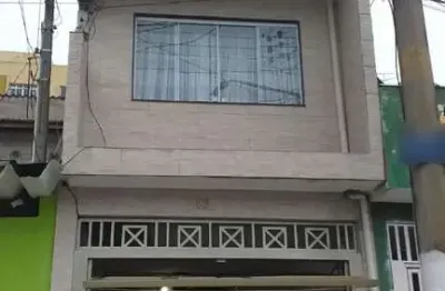 Lindo sobrado de 2 andares, em são mateus - reformado a pouco tempo.