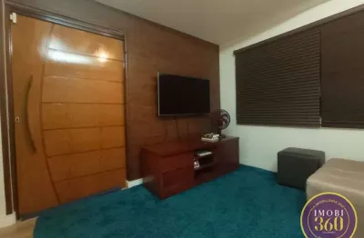 Sobrado com 03 dormitórios e 02 vagas de garagem próximo guilhermina esperança