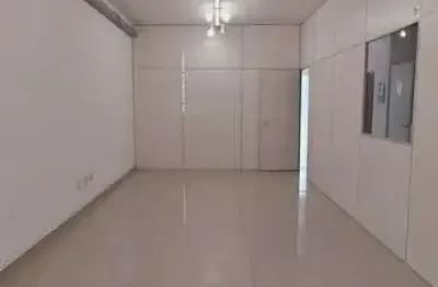 Sala comercial e 1 banheiro para alugar, 30 m² por r$ 1.900/mês