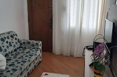 Apartamento a venda no Conjunto José Bonifácio 2 dormitórios e vaga