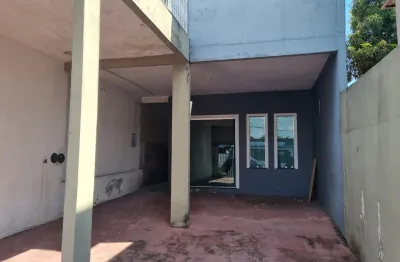 Alugo - linda casa com 3 suites, sala grande, varanda, edicula, piscina,  garagem