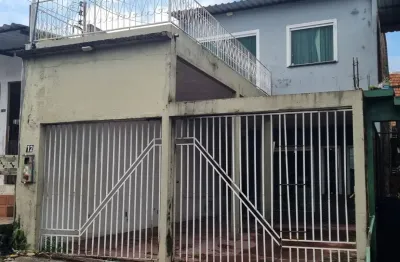 Alugo - linda casa com 3 suites, sala grande, varanda, edicula, piscina,  garagem